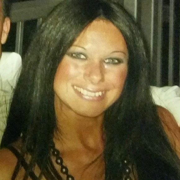 Meet your Posher, Lisa - Picture 1 of 1